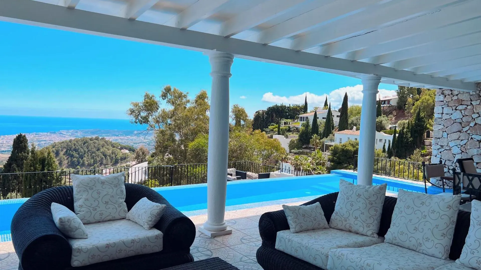 Villa Pureza Mijas Bed & Breakfast